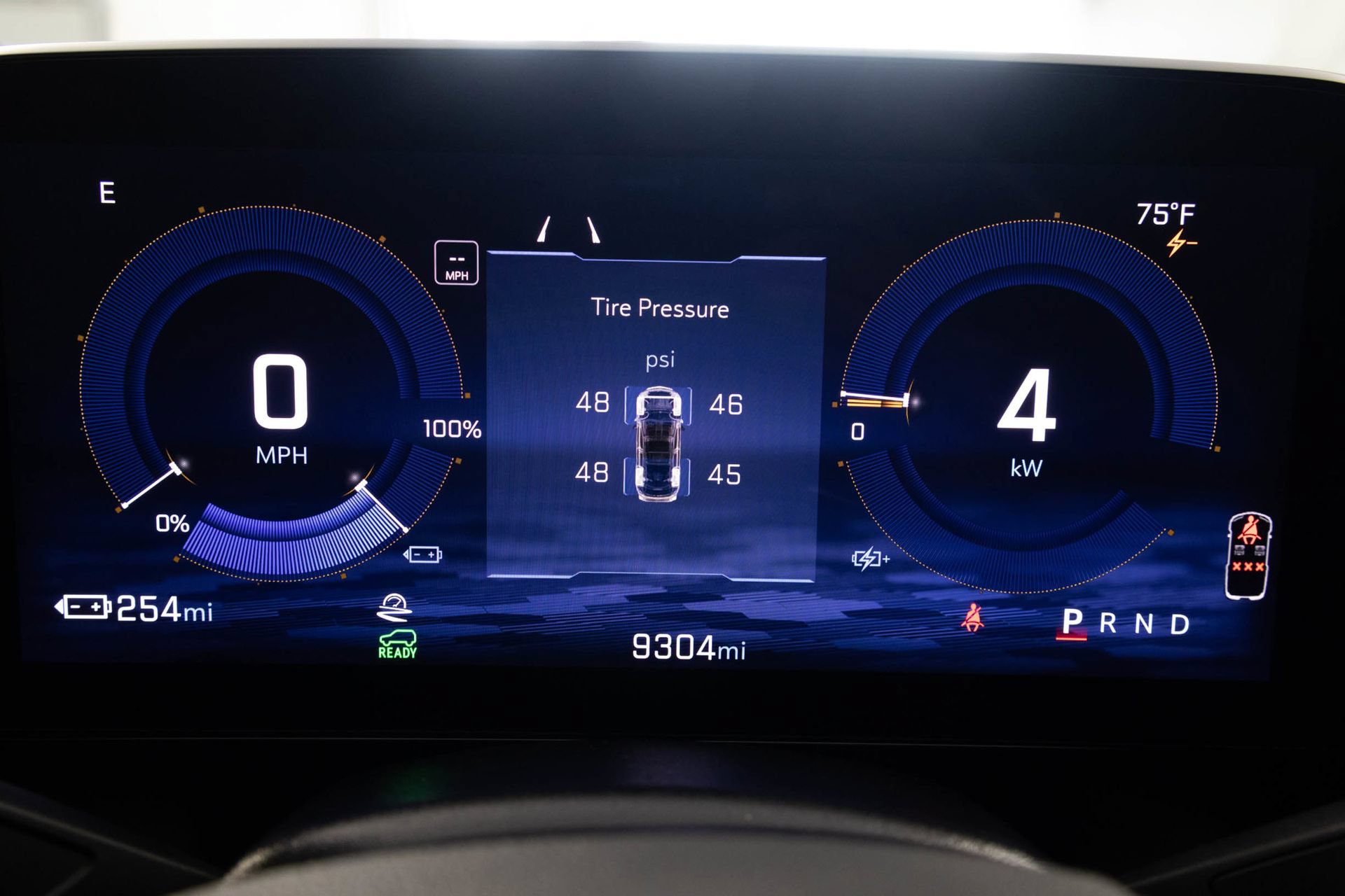 Used 2024 Chevrolet Equinox EV RS FWD image 27