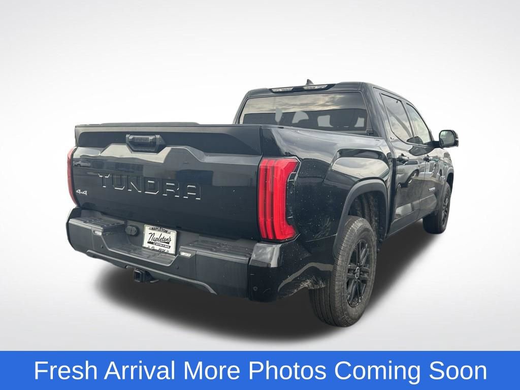 Used 2023 Toyota Tundra SR5 w/ SR5 Premium Package image 5
