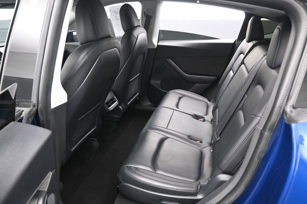 Used 2021 Tesla Model Y 2WD image 30