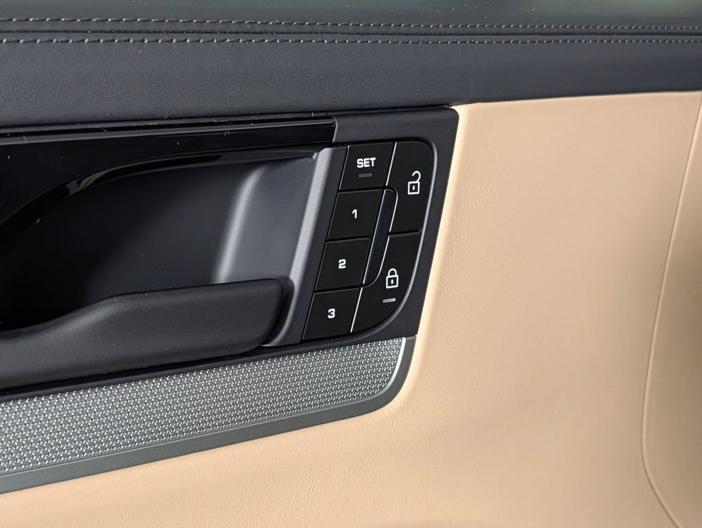 New 2026 Porsche Cayenne AWD/4WD image 26