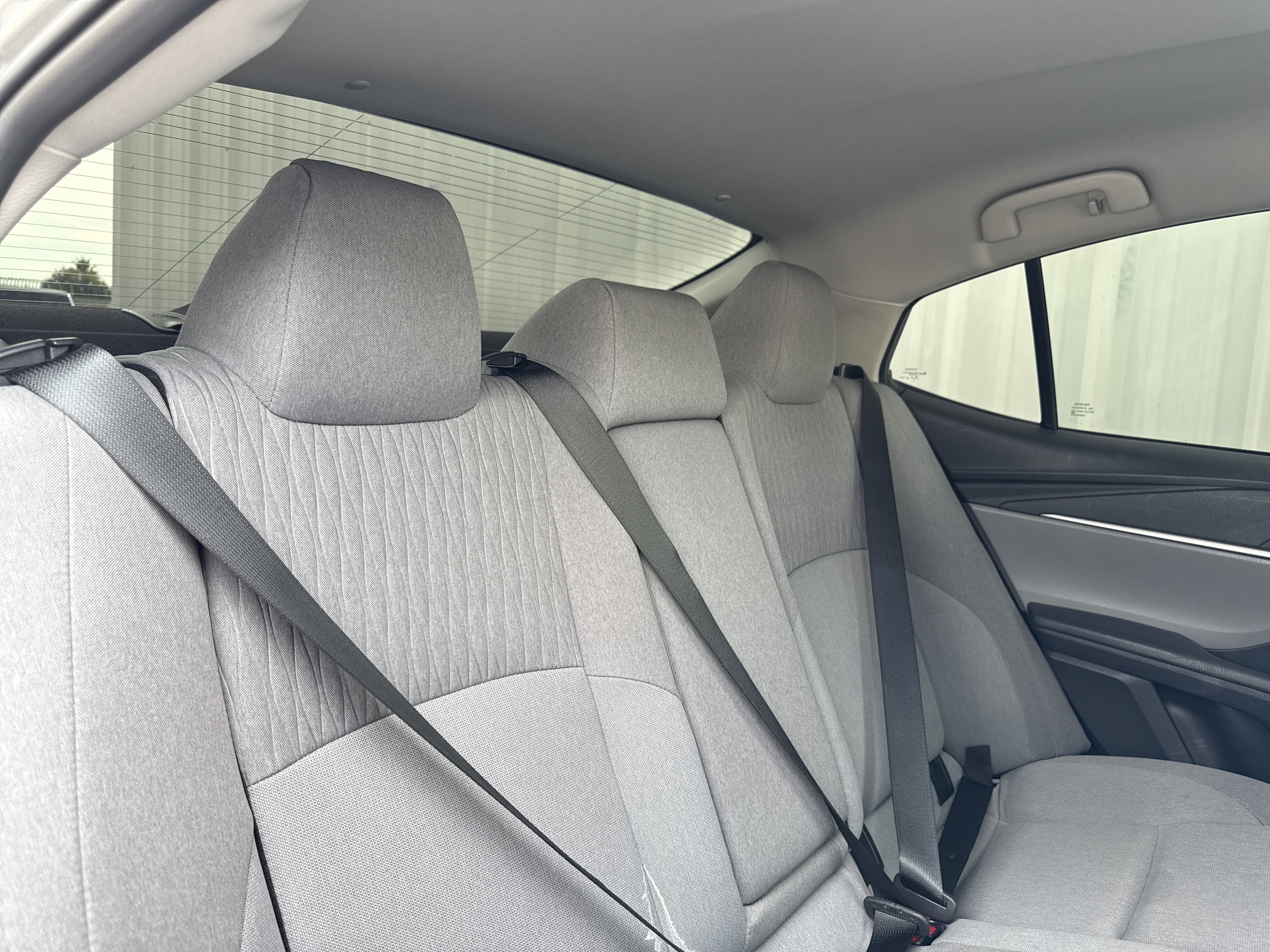 Used 2025 Toyota Camry LE image 34