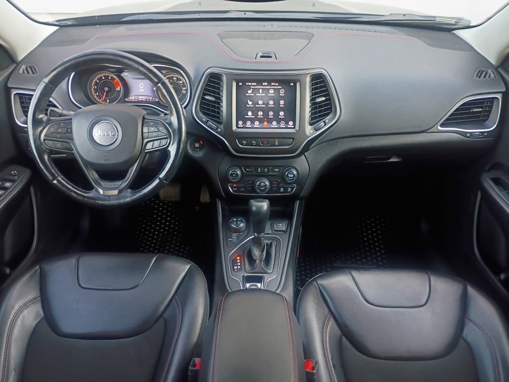 Used 2021 Jeep Cherokee Trailhawk w/ Technology Group image 20