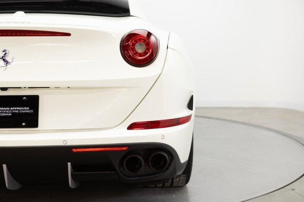 Certified 2016 Ferrari California T image 46