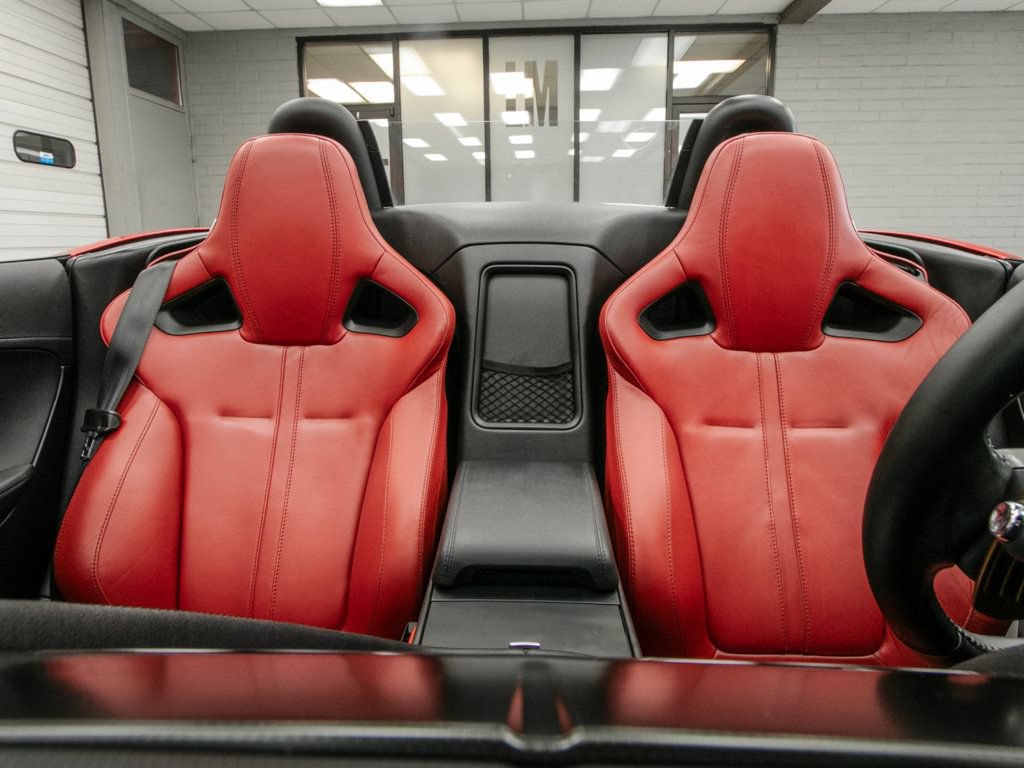 Used 2014 Jaguar F-TYPE S RWD image 27