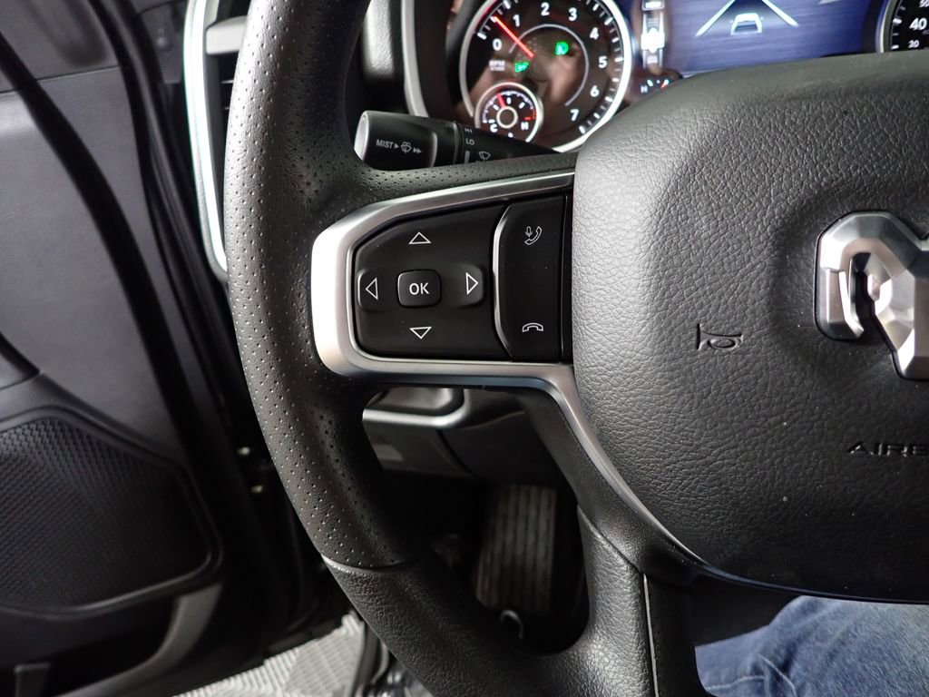 New 2026 RAM 1500 Express AWD/4WD image 27