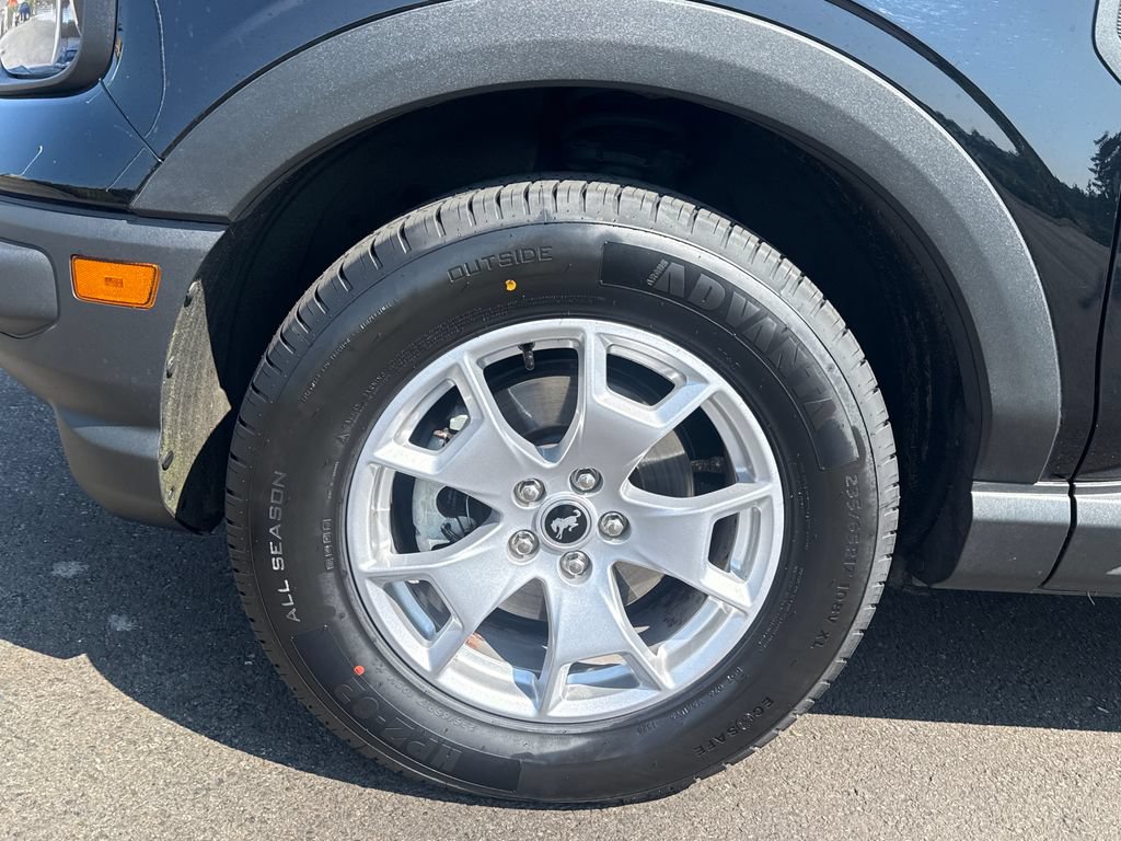 Used 2021 Ford Bronco Sport AWD/4WD image 12