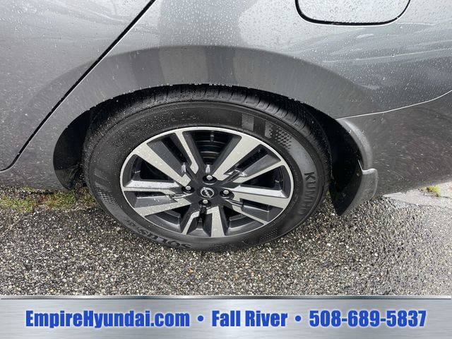 Used 2025 Nissan Versa SV w/ Trunk Package FWD image 11