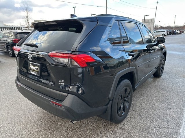 Used 2020 Toyota RAV4 LE w/ All Weather Liner Package image 6