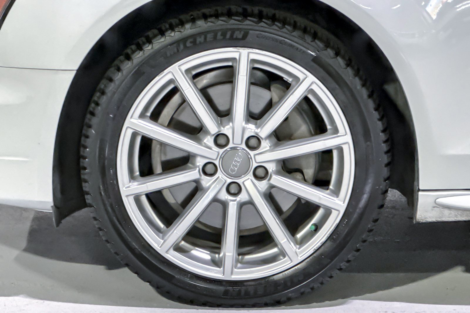 Used 2014 Audi A4 2.0T Premium Plus w/ Premium Plus Package AWD/4WD image 13