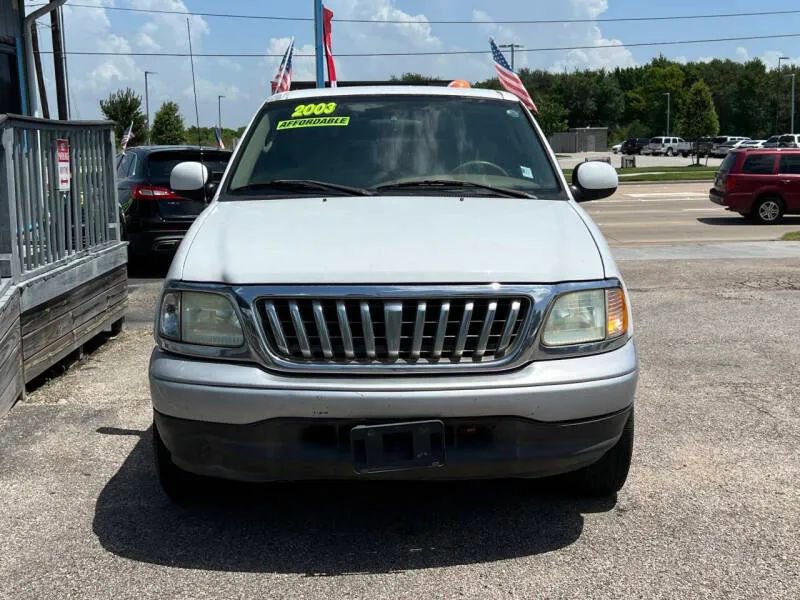Used 2003 Ford F150 XLT image 3