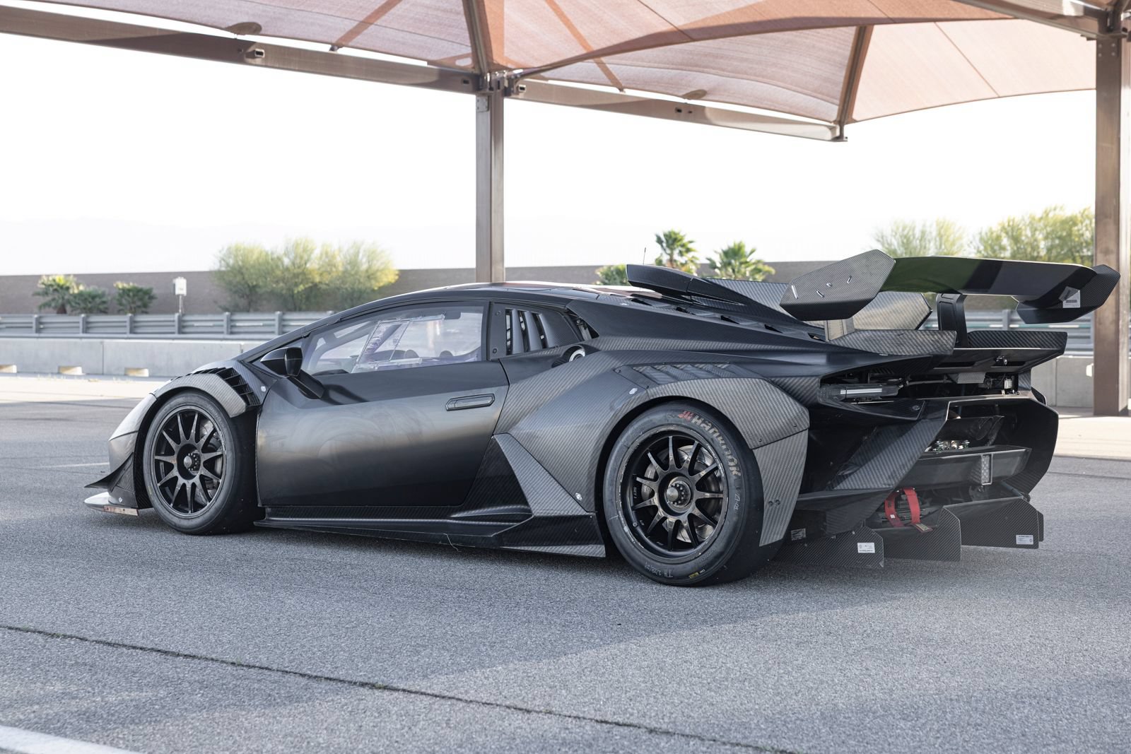 Used 2022 Lamborghini Huracan EVO RWD image 8