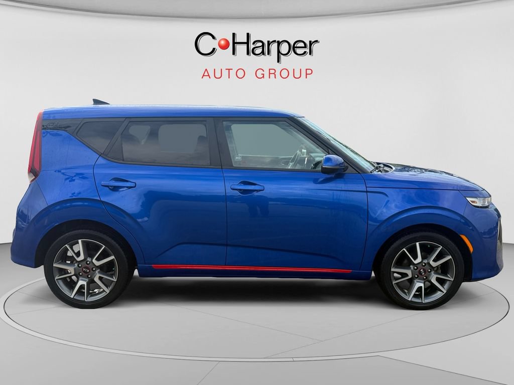 Used 2020 Kia Soul GT-Line FWD image 2