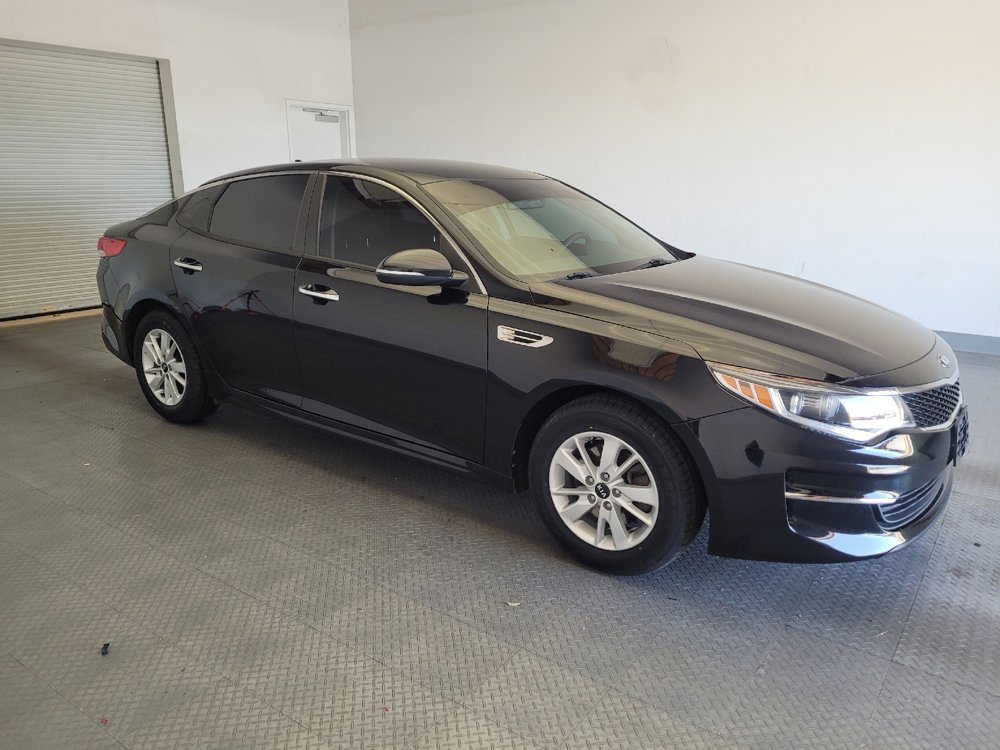 Used 2017 Kia Optima LX FWD image 11