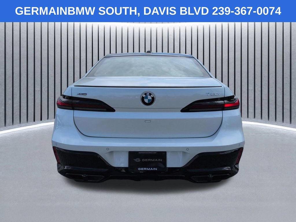 Certified 2025 BMW 760i xDrive AWD/4WD image 6