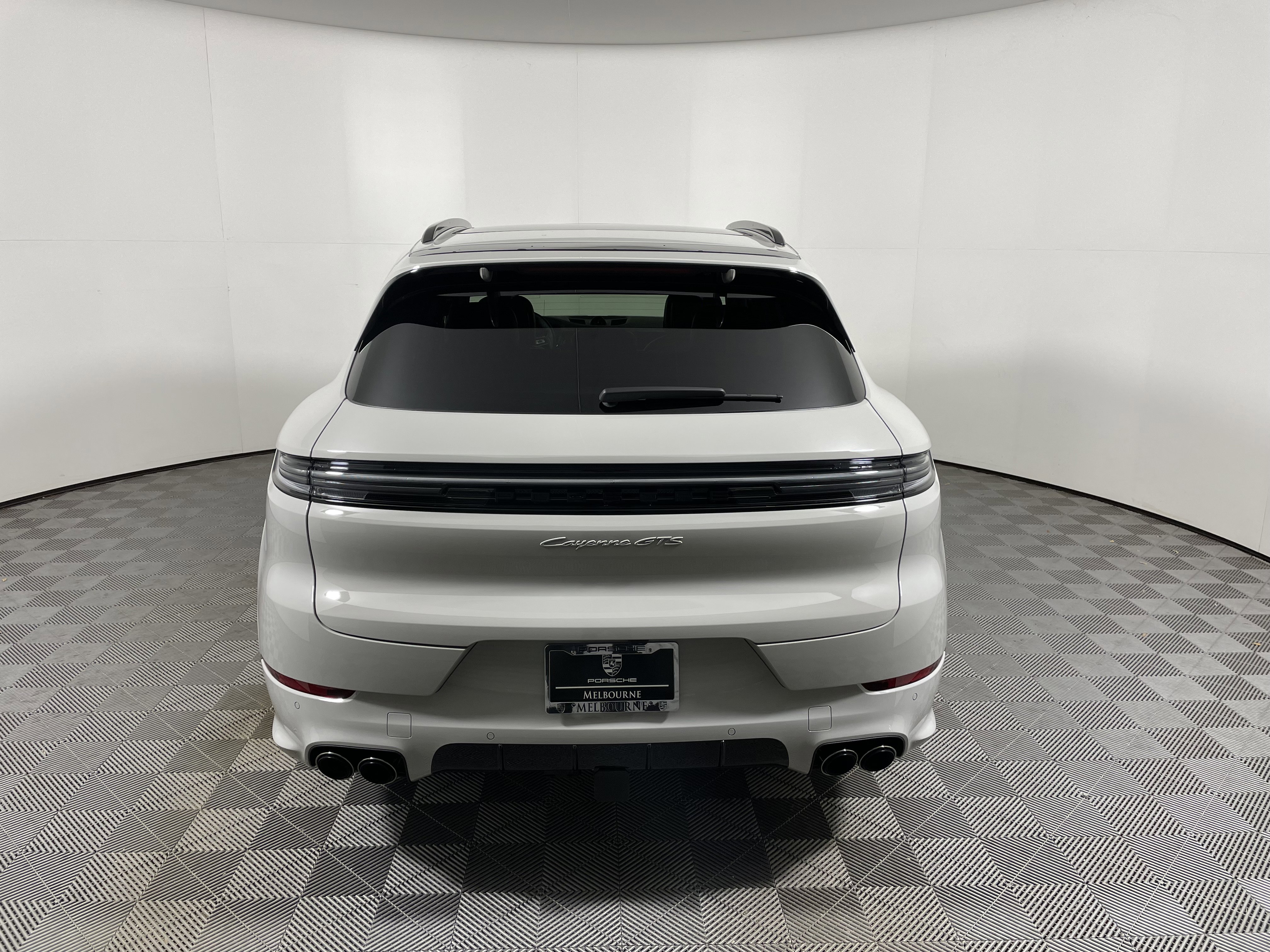 New 2026 Porsche Cayenne GTS image 6