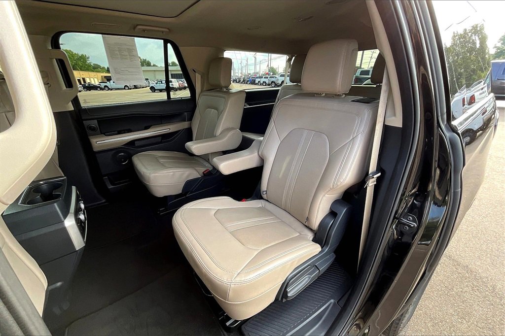 Used 2024 Ford Expedition Max Limited image 26