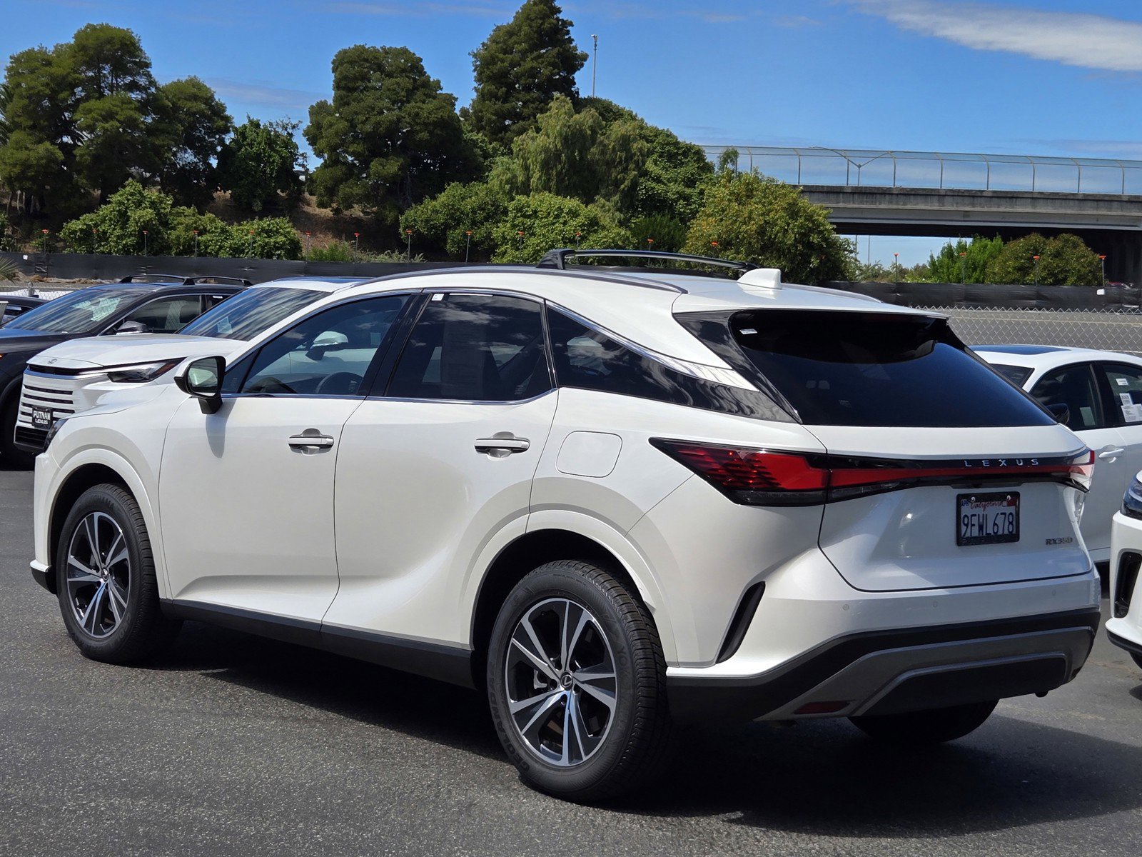 Certified 2023 Lexus RX 350 Premium w/ Accessory Package (Z1) FWD image 6