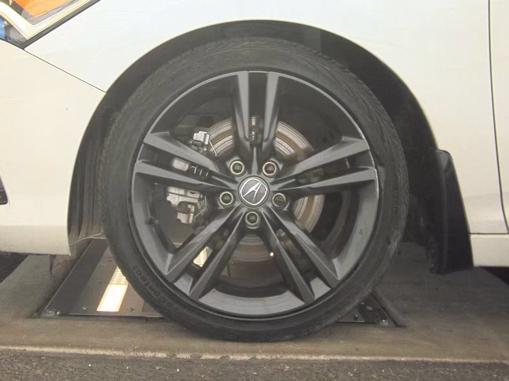 Used 2024 Acura Integra A-Spec w/ Technology Package FWD image 4