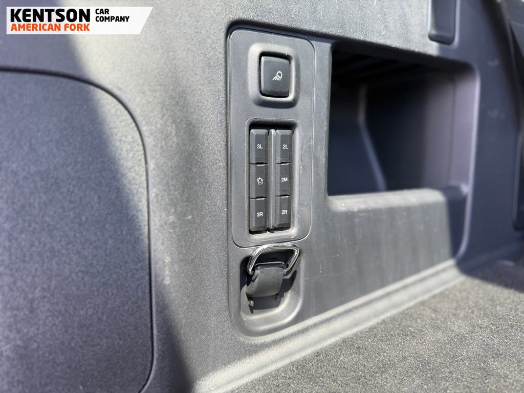 Used 2025 Ford Expedition Active AWD/4WD image 41