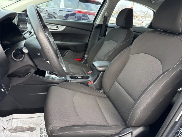 Used 2023 Kia Forte LXS image 11