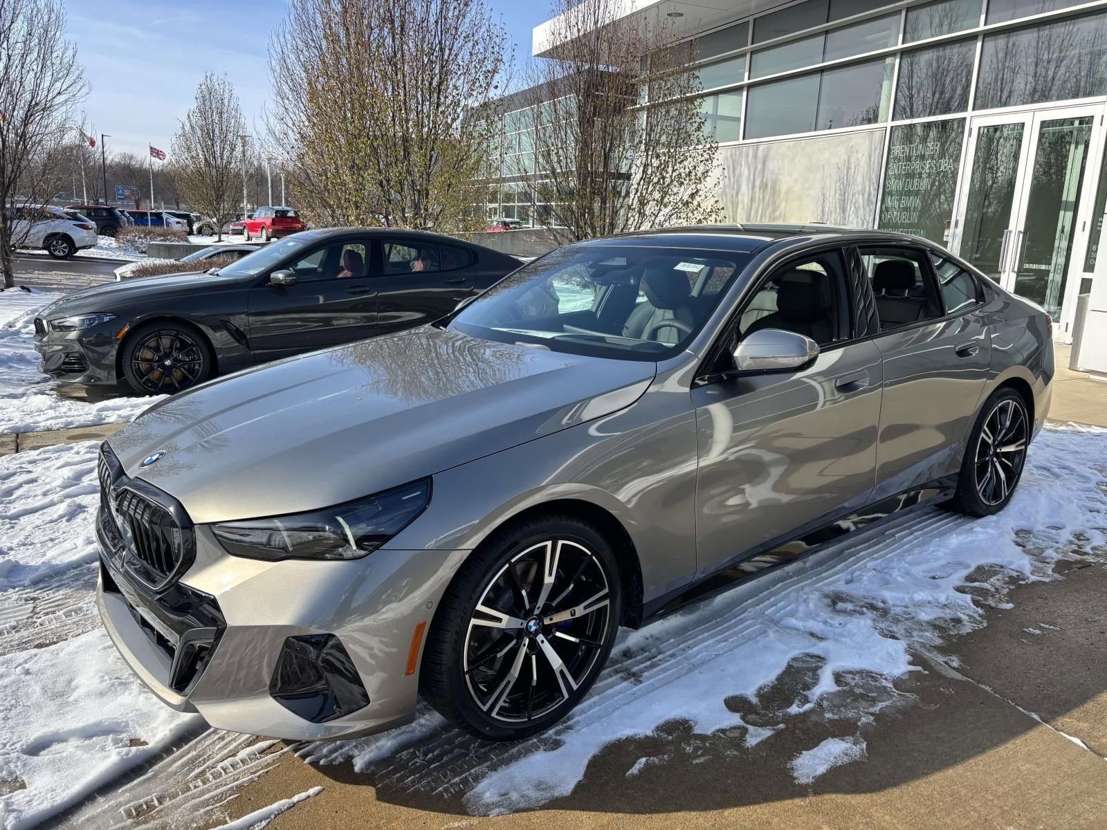 New 2026 BMW 530i xDrive w/ Executive Package image 4