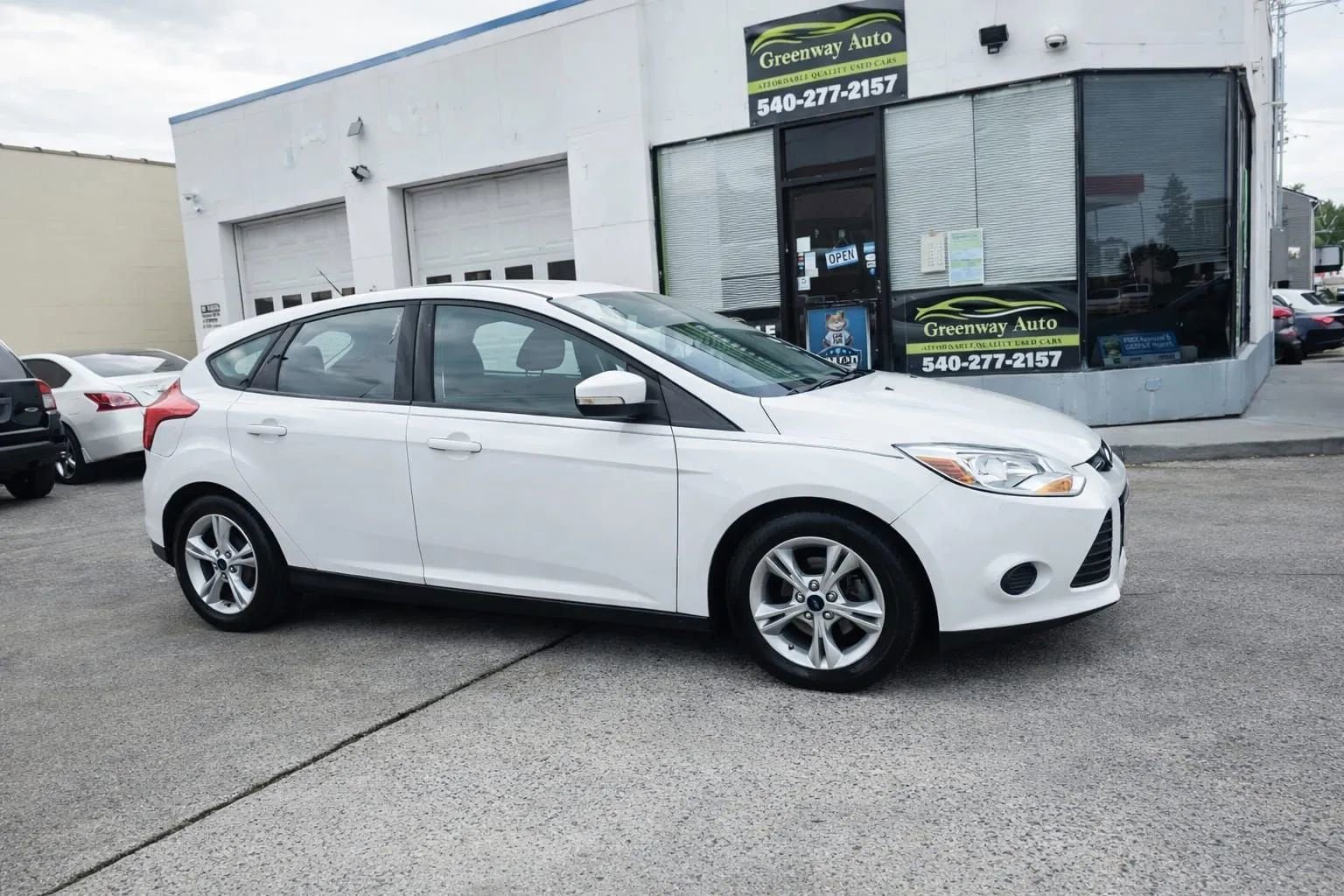 Used 2014 Ford Focus SE FWD image 8