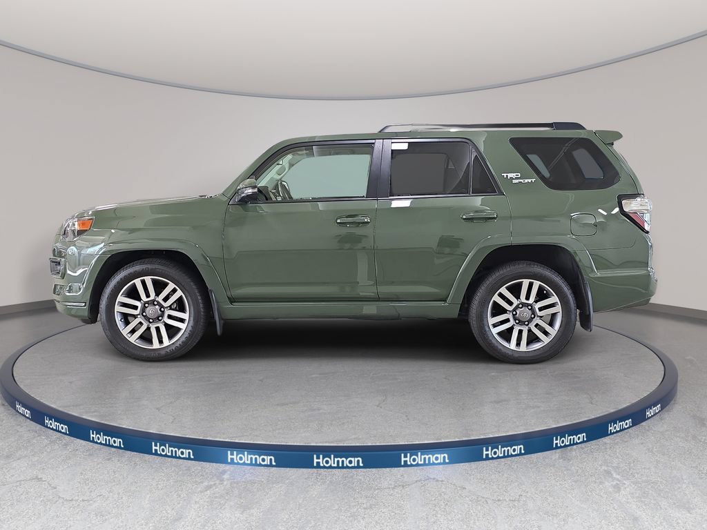 Used 2022 Toyota 4Runner TRD Sport w/ Technology Package RWD image 11