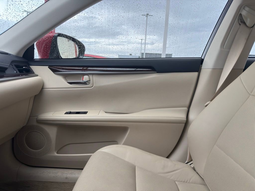 Used 2015 Lexus ES 350 350 w/ Premium Package image 14