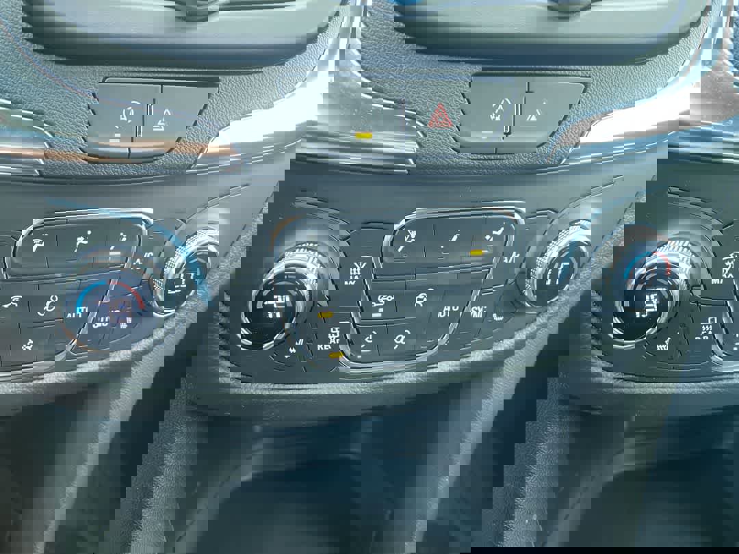 Used 2024 Chevrolet Equinox LT w/ LPO, Floor Liner Package image 18