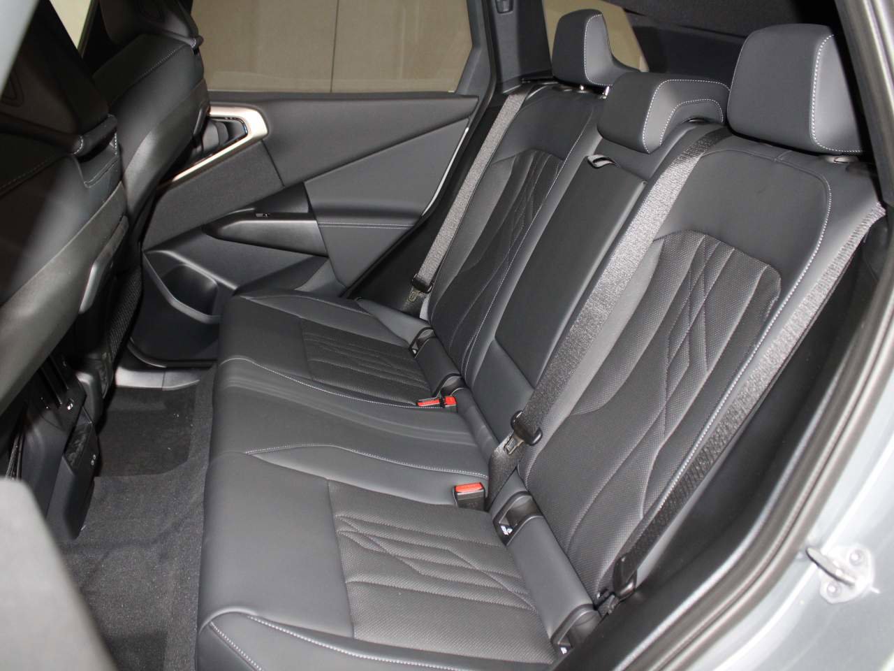 Certified 2025 BMW X3 xDrive30i AWD/4WD image 17
