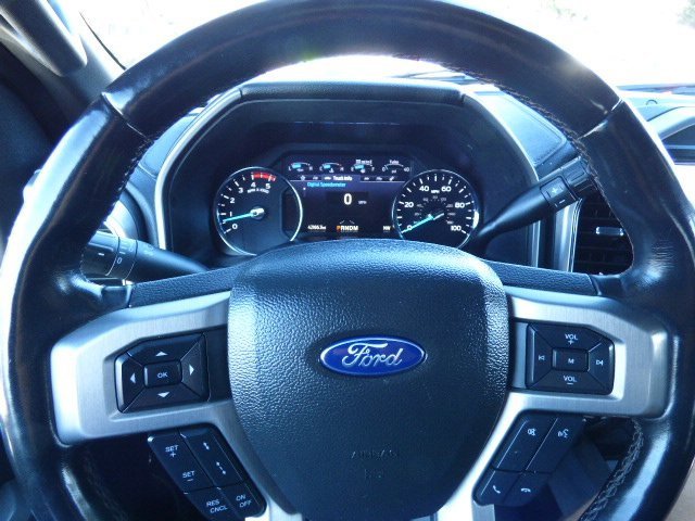 Used 2022 Ford F350 Platinum image 40