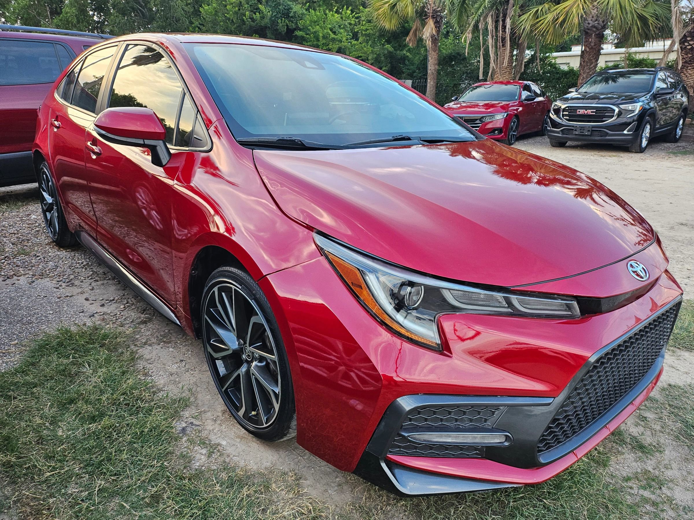 Used 2021 Toyota Corolla SE FWD image 4