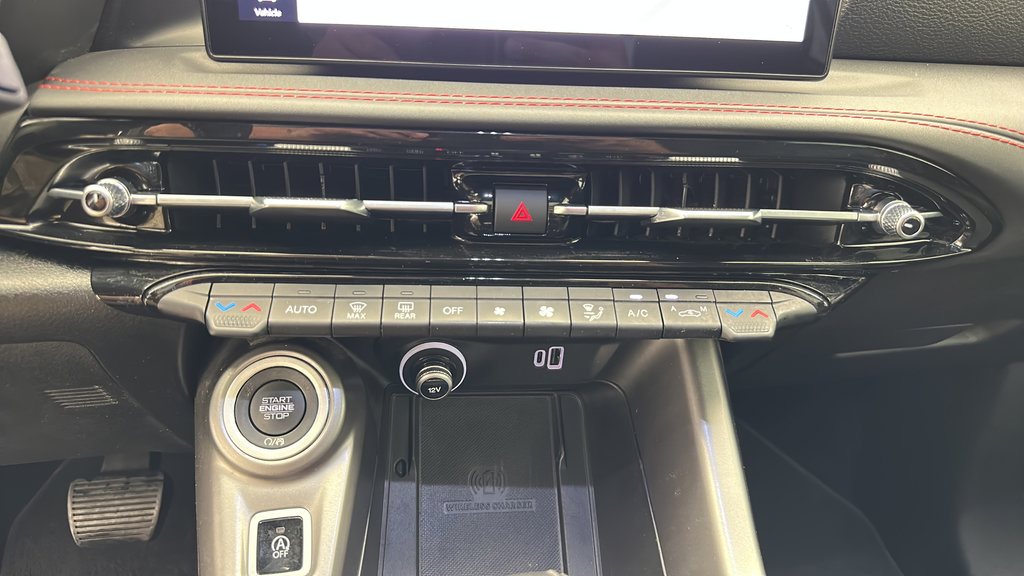 Used 2024 Dodge Hornet GT AWD/4WD image 19