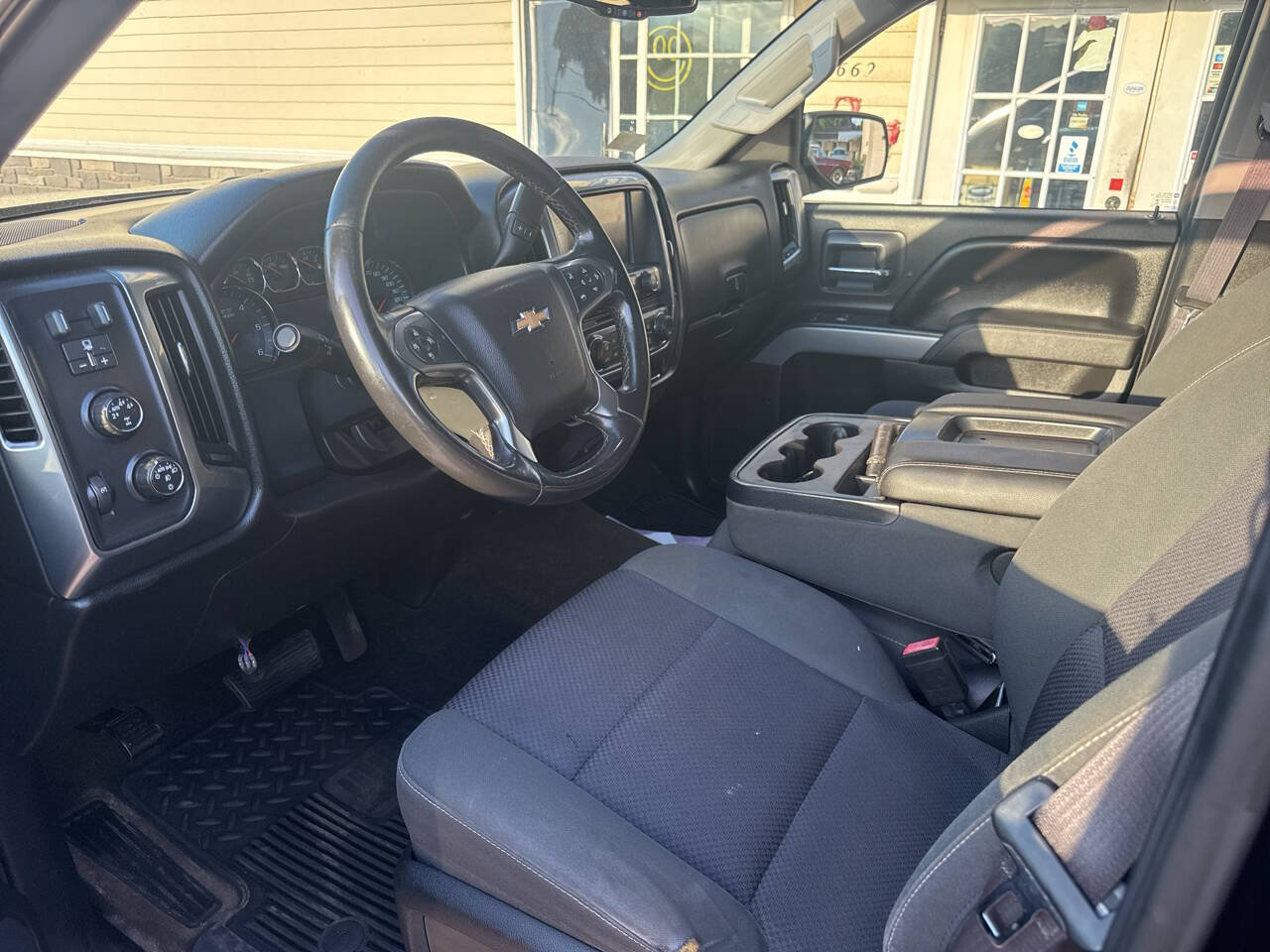 Used 2015 Chevrolet Silverado 1500 LT w/ All Star Edition AWD/4WD image 13