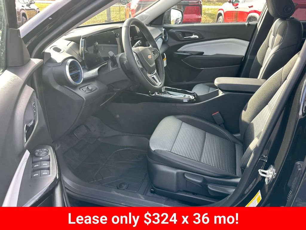 New 2026 Chevrolet Trax LT w/ Driver Confidence Package FWD image 11