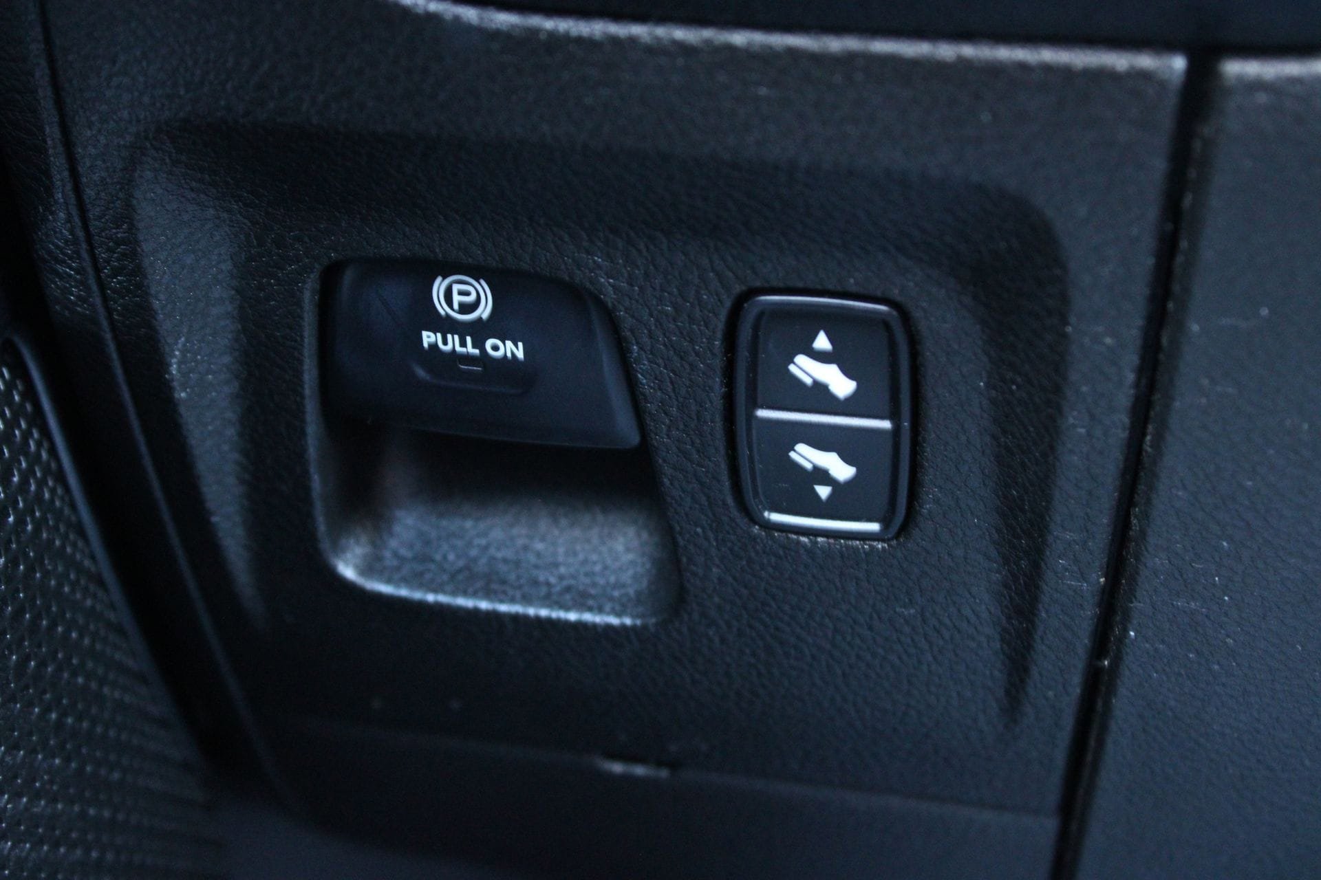 Used 2019 RAM 1500 Laramie AWD/4WD image 26