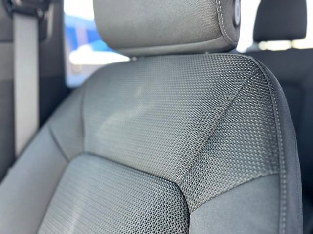 New 2026 GMC Canyon Elevation w/ Convenience Package image 11