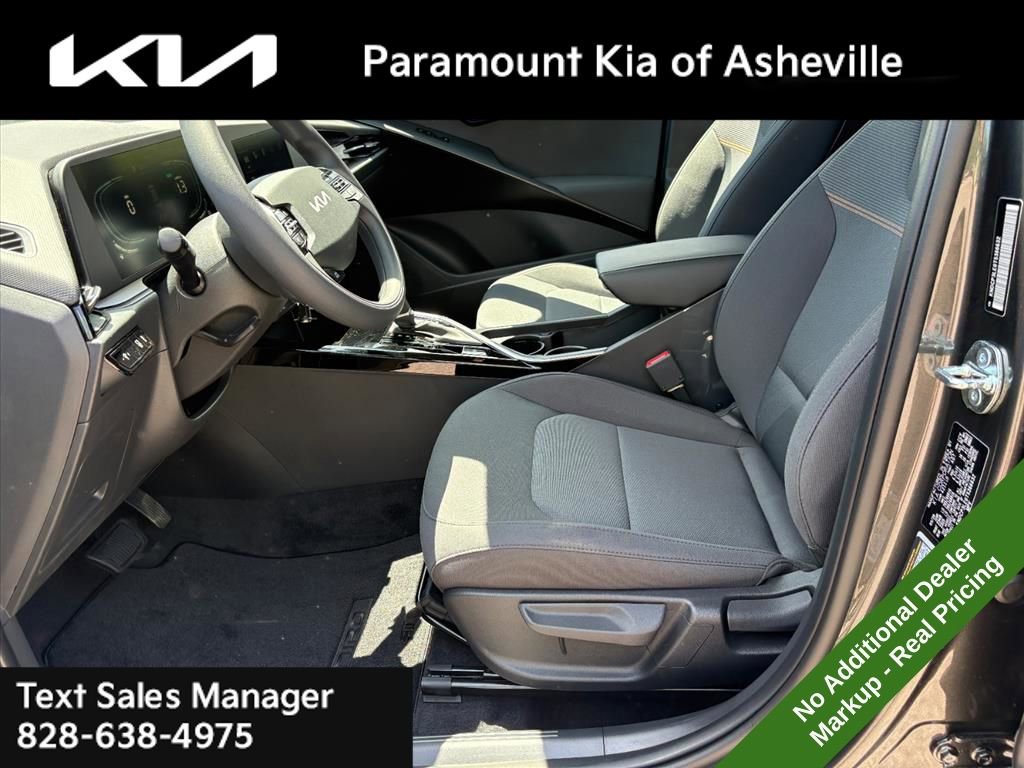 New 2026 Kia Niro LX FWD image 16