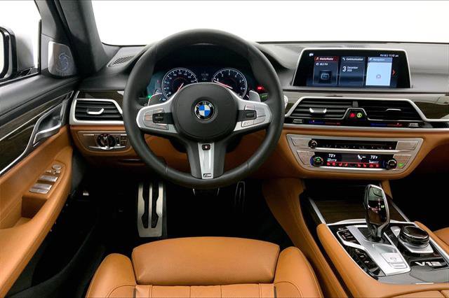 Used 2019 BMW M760i xDrive w/ Luxury Rear Seating Package image 4