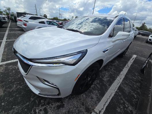 Used 2023 Buick Enclave Essence w/ Experience Buick Package image 2