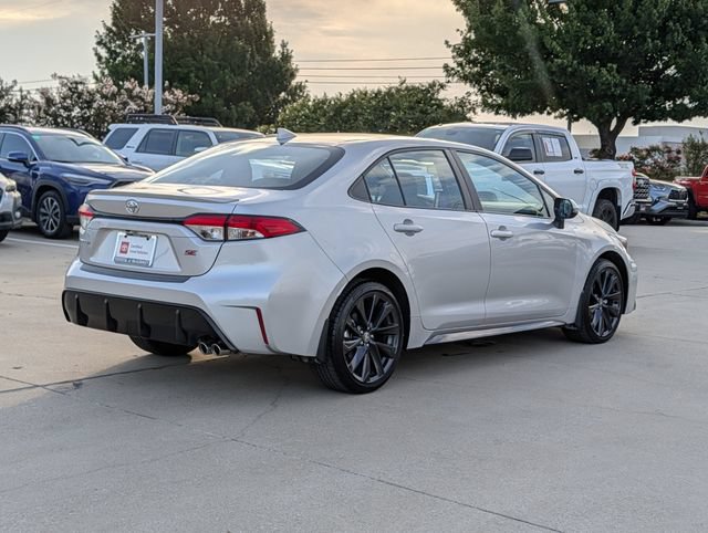 Certified 2025 Toyota Corolla SE w/ SE Premium Package FWD image 6