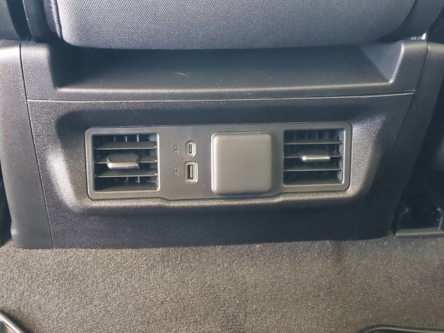 Certified 2026 Chevrolet Silverado 1500 LT AWD/4WD image 30