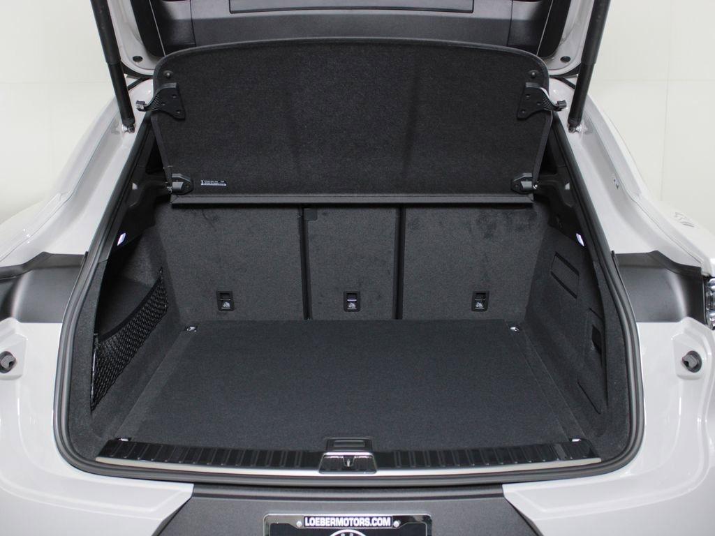 Used 2026 Porsche Cayenne Coupe image 13