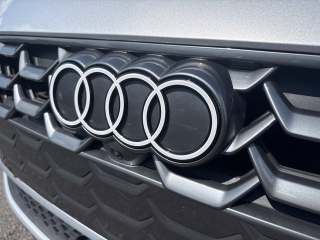 Used 2025 Audi A5 Premium w/ Convenience Package AWD/4WD image 4