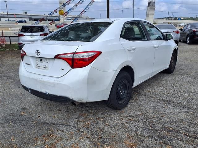 Used 2015 Toyota Corolla LE FWD image 23