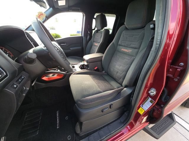 Used 2022 Nissan Frontier Pro-X RWD image 14