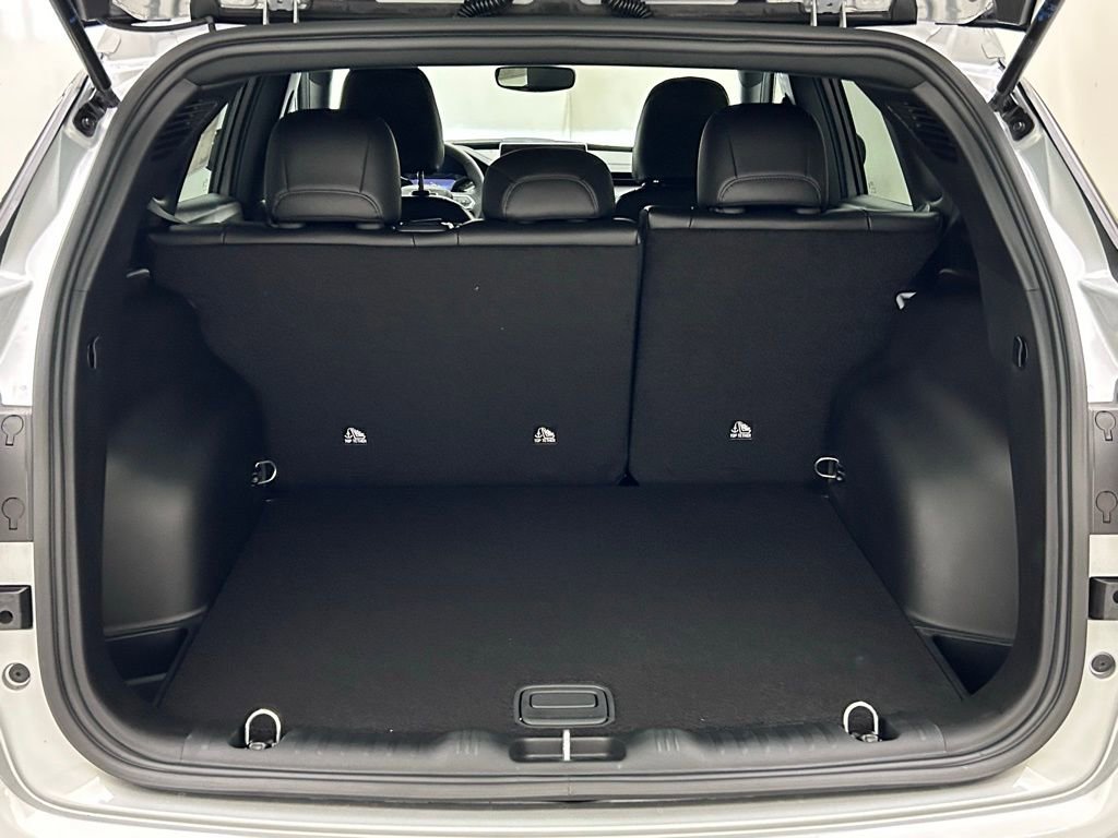 New 2026 Jeep Compass Latitude image 9