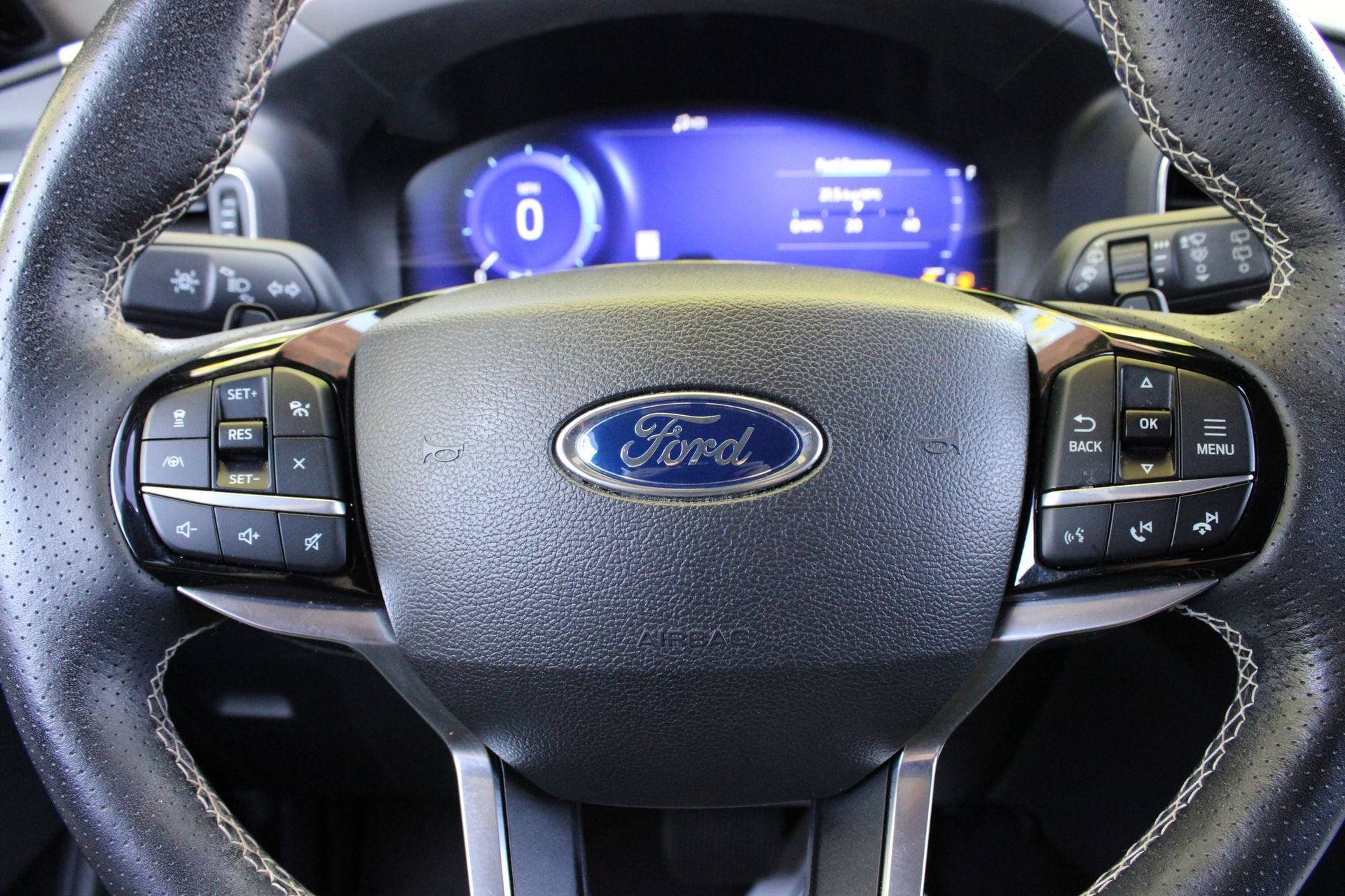 Used 2022 Ford Explorer ST w/ Equipment Group 401A AWD/4WD image 32