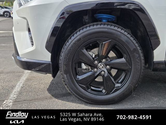 Used 2021 Toyota RAV4 XSE AWD/4WD image 10