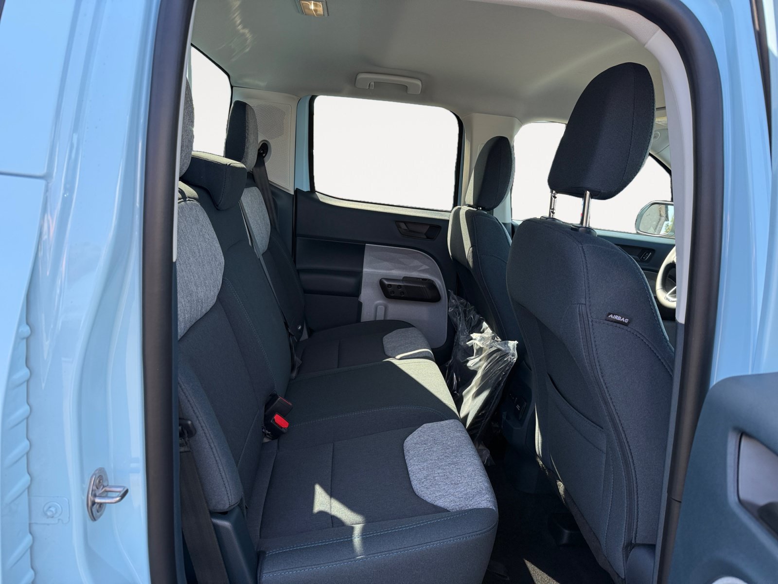 New 2026 Ford Maverick XLT w/ XLT Luxury Package FWD image 18